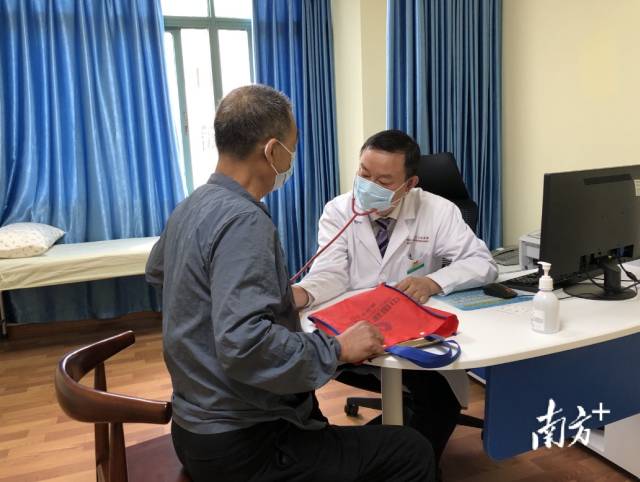 IM电竞民生福祉提标扩面家门口就有好学校好医院｜“百千万工程”看高明④(图5)