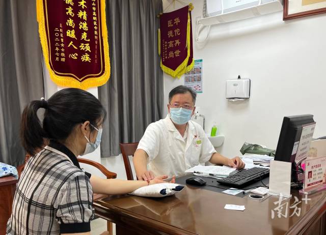 IM电竞民生福祉提标扩面家门口就有好学校好医院｜“百千万工程”看高明④(图6)