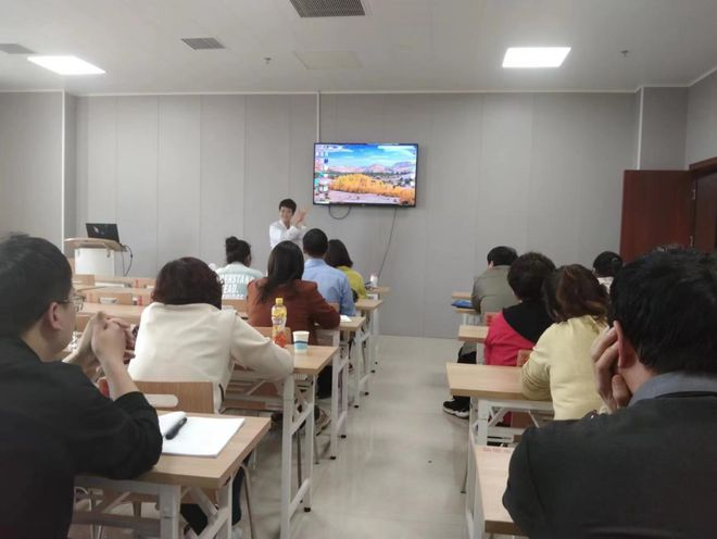 IM电竞新密市中医院开展基层中医药适宜技术培训(图2)