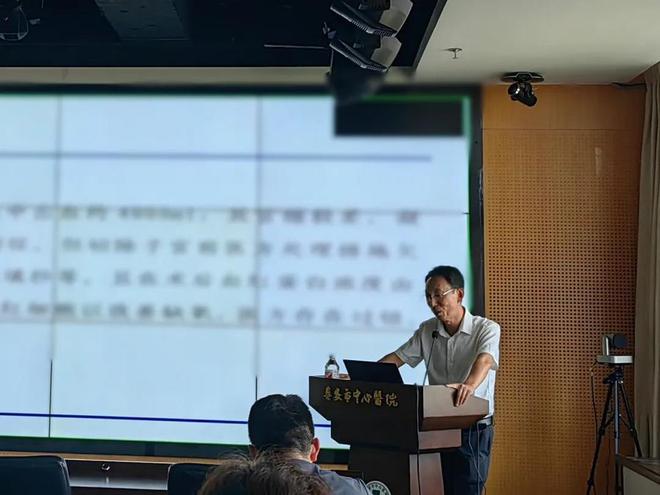 泰安市中心医院市立院区组织全面医疗质量提升培训(图2)