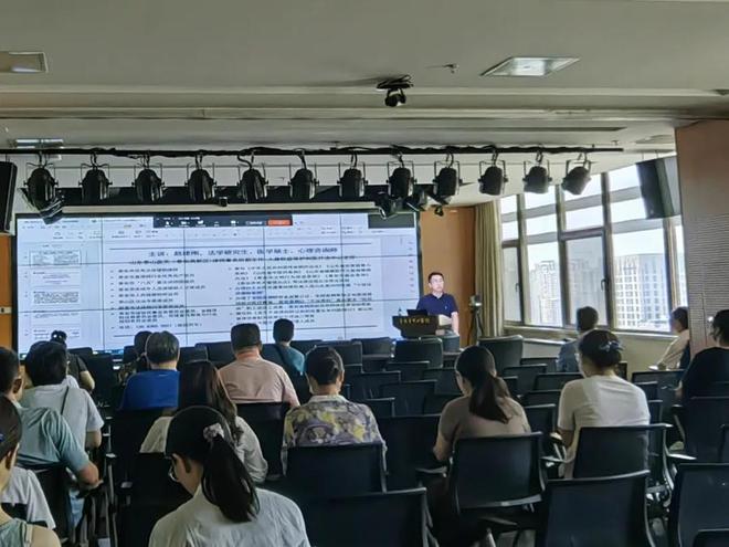 泰安市中心医院市立院区组织全面医疗质量提升培训(图1)